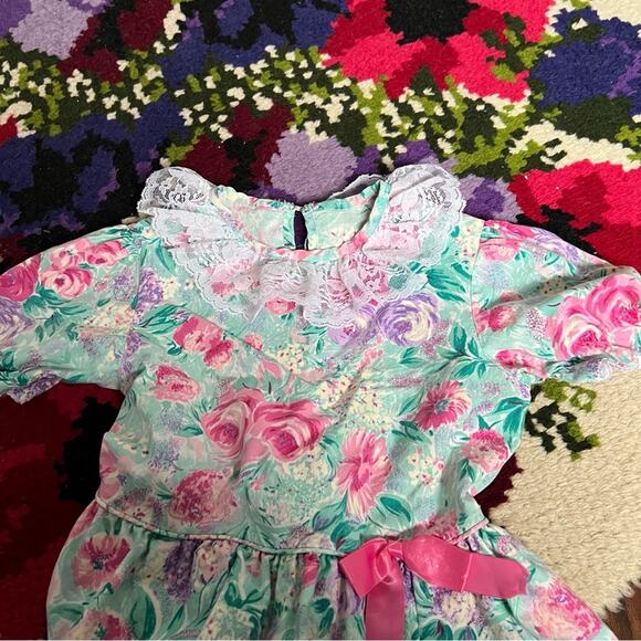 Vintage 80s/90s Girl’s Green & Pink Floral Lace Dress - Picture 4 of 6